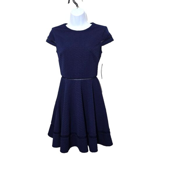 City Studio Dress 1 Blue Cut Out Trim Textured Knit Classic Short Sleeve Womens - Picture 1 of 16